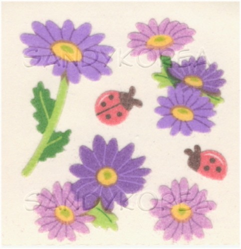 Fuzzy Daisies with Ladybugs